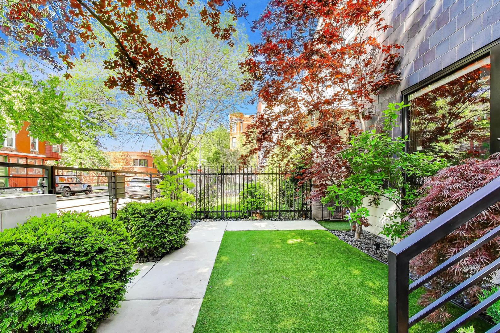 2050 W Huron Street