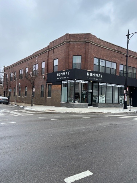 2839 N Milwaukee Avenue B2