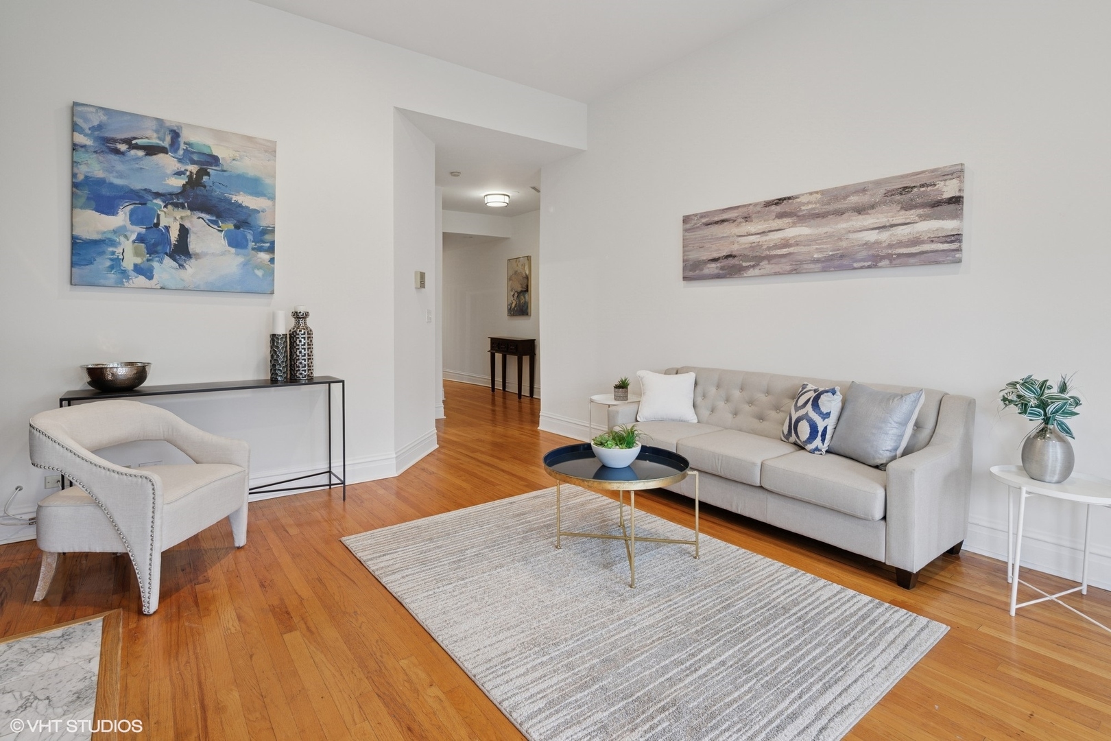 809 W BUENA Avenue 3E