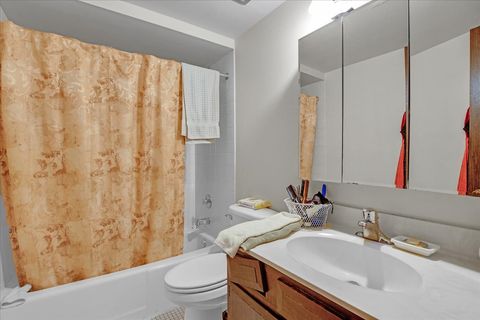 Tiny photo for 11301 Sycamore Lane #64B, Palos Hills, IL 60465 (MLS # 12613029)