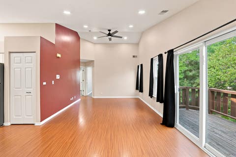Tiny photo for 1037 Rockport Drive, Carol Stream, IL 60188 (MLS # 12694615)