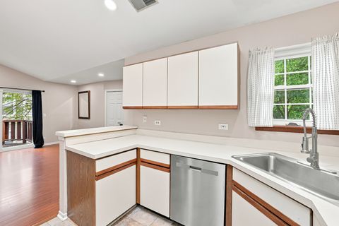 Tiny photo for 1037 Rockport Drive, Carol Stream, IL 60188 (MLS # 12694615)