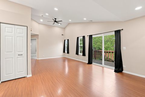 Tiny photo for 1037 Rockport Drive, Carol Stream, IL 60188 (MLS # 12694615)
