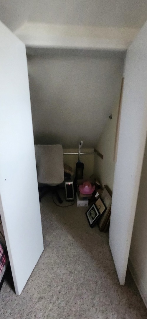 1621 SOUTH Boulevard