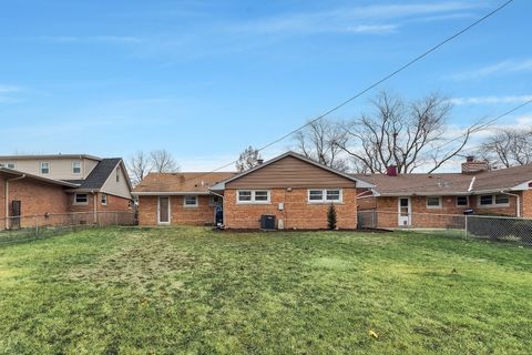 A home in Oak Lawn