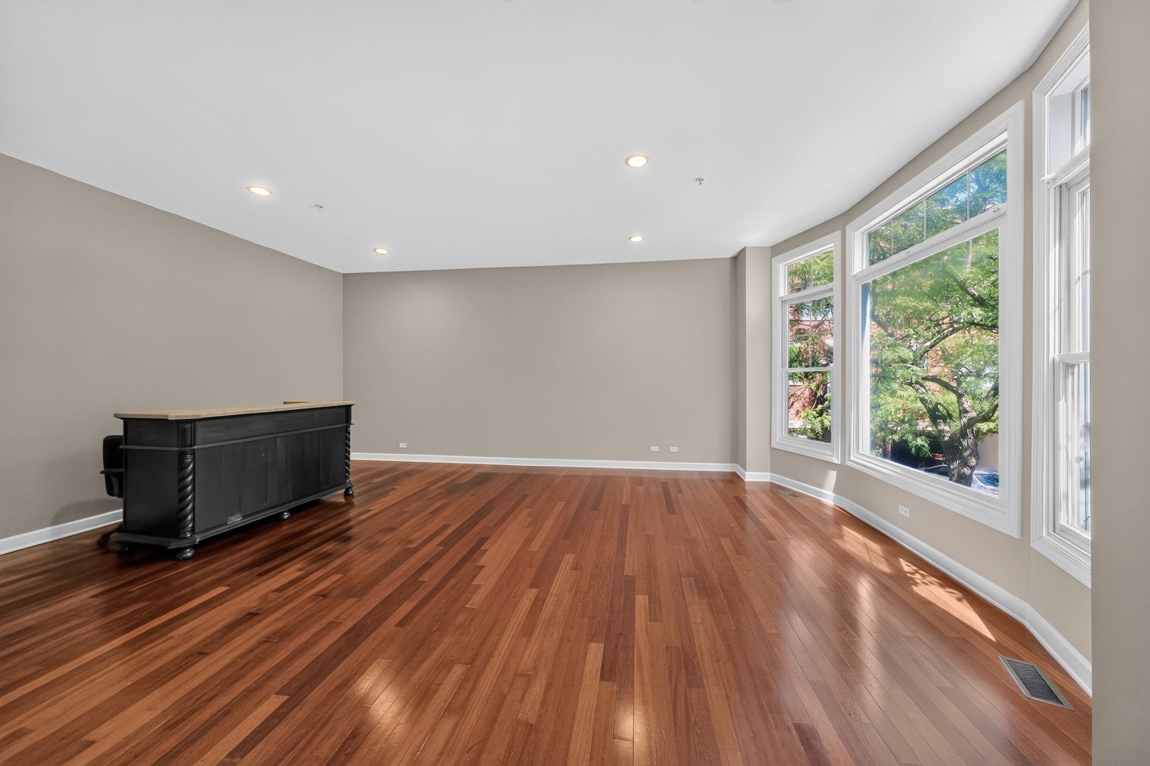 157 Festival Court