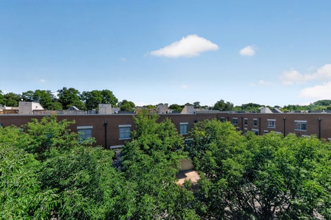 Tiny photo for 157 Festival Court, Elgin, IL 60120 (MLS # 12736030)