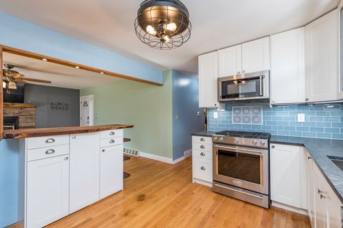 Tiny photo for 18225 W Lindenwood Drive, Grayslake, IL 60030 (MLS # 12486746)