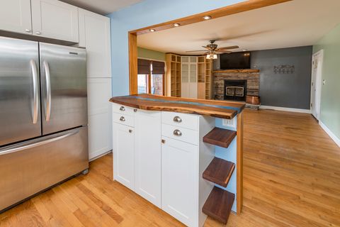 Tiny photo for 18225 W Lindenwood Drive, Grayslake, IL 60030 (MLS # 12486746)