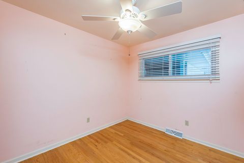 Tiny photo for 18225 W Lindenwood Drive, Grayslake, IL 60030 (MLS # 12486746)