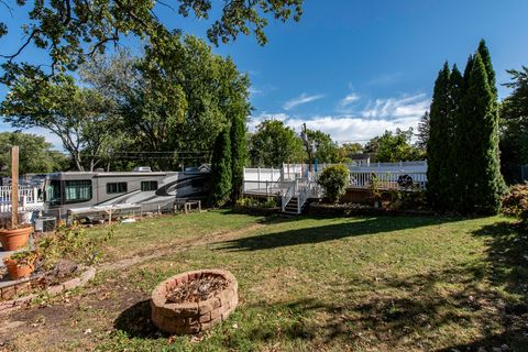 Tiny photo for 18225 W Lindenwood Drive, Grayslake, IL 60030 (MLS # 12486746)