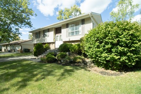 Tiny photo for 406 Library Lane, Streamwood, IL 60107 (MLS # 12488717)
