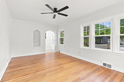 Tiny photo for 2512 N Howell Street, Davenport, IA 50804 (MLS # 12685075)