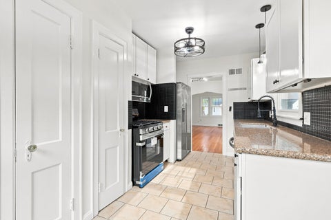 Tiny photo for 2512 N Howell Street, Davenport, IA 50804 (MLS # 12685075)