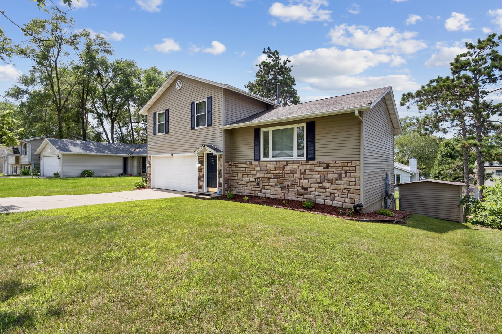 3113 Bavarian Lane