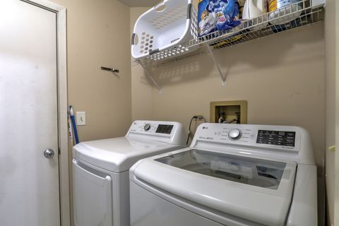 Tiny photo for 548 Woodhaven Drive, Mundelein, IL 60060 (MLS # 12578770)