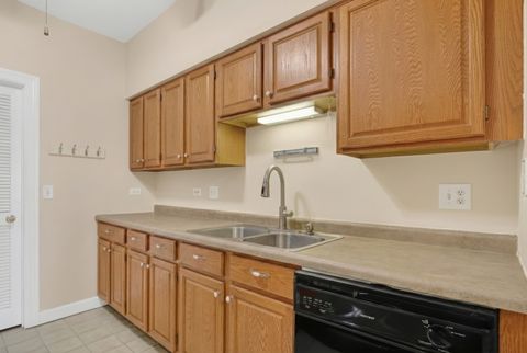 Tiny photo for 548 Woodhaven Drive, Mundelein, IL 60060 (MLS # 12578770)