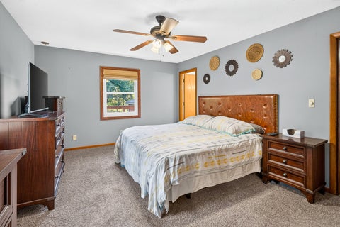 Tiny photo for 4569 160th Street, Clinton, IA 52732 (MLS # 12760113)