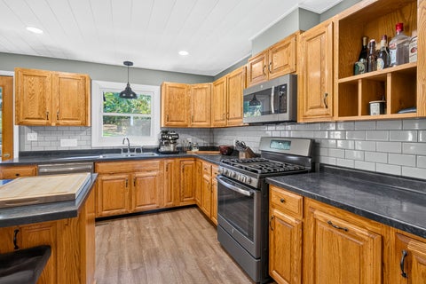 Tiny photo for 4569 160th Street, Clinton, IA 52732 (MLS # 12760113)