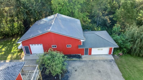 Tiny photo for 4569 160th Street, Clinton, IA 52732 (MLS # 12760113)