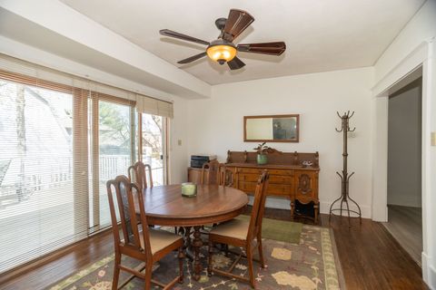 Tiny photo for 219 W Oak Avenue, Wheaton, IL 60187 (MLS # 12624042)