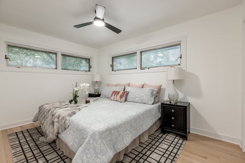 Tiny photo for 621 N Hamlin Avenue, Park Ridge, IL 60068 (MLS # 12786095)
