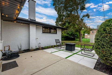Tiny photo for 621 N Hamlin Avenue, Park Ridge, IL 60068 (MLS # 12786095)