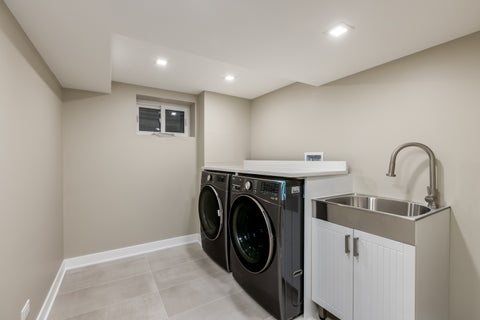 Tiny photo for 621 N Hamlin Avenue, Park Ridge, IL 60068 (MLS # 12786095)