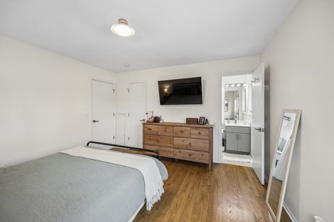 Tiny photo for 2740 N 74th Court #2E, Elmwood Park, IL 60707 (MLS # 12573938)