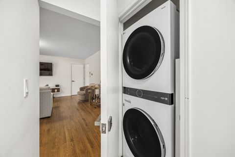 Tiny photo for 2740 N 74th Court #2E, Elmwood Park, IL 60707 (MLS # 12573938)