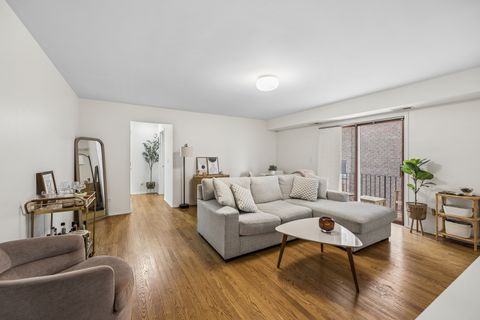 Tiny photo for 2740 N 74th Court #2E, Elmwood Park, IL 60707 (MLS # 12573938)