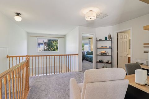 Tiny photo for 416 JAMESTOWN Court, Aurora, IL 60502 (MLS # 12467270)