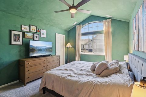 Tiny photo for 416 JAMESTOWN Court, Aurora, IL 60502 (MLS # 12467270)