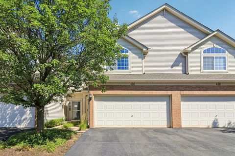 Photo of 416 JAMESTOWN Court, Aurora, IL 60502 (MLS # 12467270)