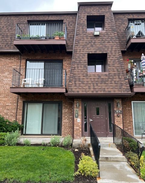 614 Cobblestone Circle A Glenview IL 60025
