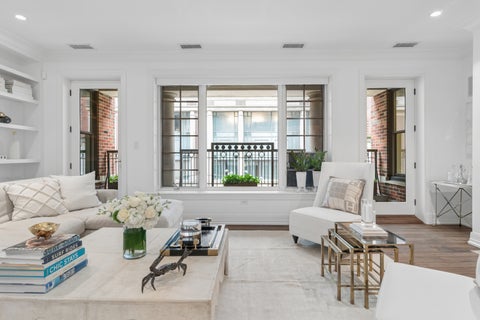 Tiny photo for 190 E WALTON Street #302, Chicago, IL 60611 (MLS # 12724415)