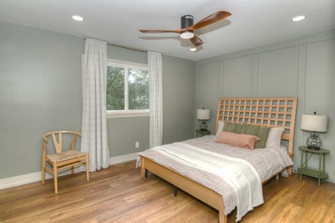 Tiny photo for 600 Sussex Lane, Crystal Lake, IL 60014 (MLS # 12495194)