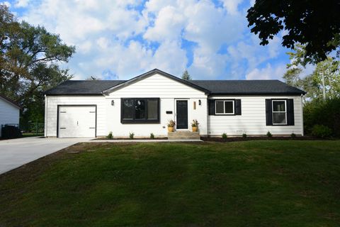 600 Sussex Lane Crystal Lake IL 60014