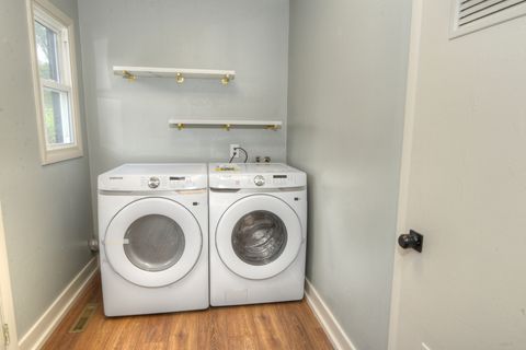 Tiny photo for 600 Sussex Lane, Crystal Lake, IL 60014 (MLS # 12495194)