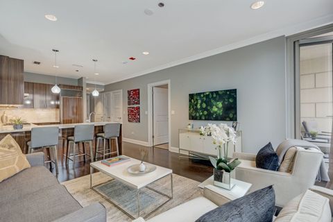 Tiny photo for 10 E DELAWARE Place #23C, Chicago, IL 60611 (MLS # 12581164)