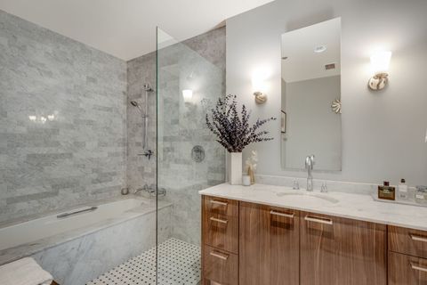 Tiny photo for 10 E DELAWARE Place #23C, Chicago, IL 60611 (MLS # 12581164)