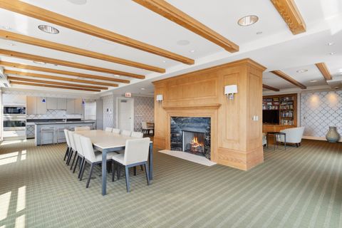 Tiny photo for 10 E DELAWARE Place #23C, Chicago, IL 60611 (MLS # 12581164)