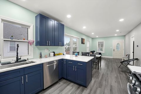 Tiny photo for 128 S Oakland, Elmhurst, IL 60126 (MLS # 12465121)