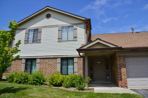 Photo of Arlington Heights, IL 60004 (MLS # 12658654)