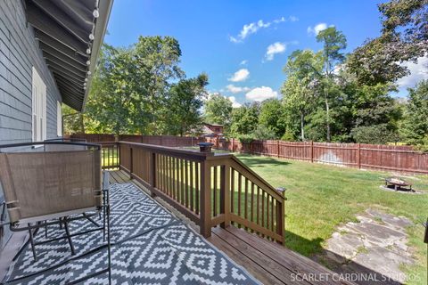 Tiny photo for 34 Lake Drive, West Chicago, IL 60185 (MLS # 12492314)