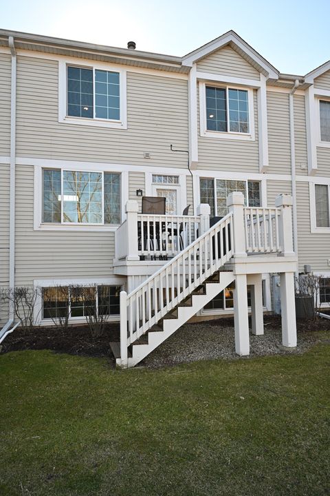 Tiny photo for 31504 Kline Circle, Warrenville, IL 60555 (MLS # 12587193)