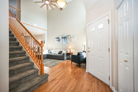 Tiny photo for 31504 Kline Circle, Warrenville, IL 60555 (MLS # 12587193)