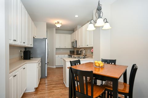 Tiny photo for 31504 Kline Circle, Warrenville, IL 60555 (MLS # 12587193)