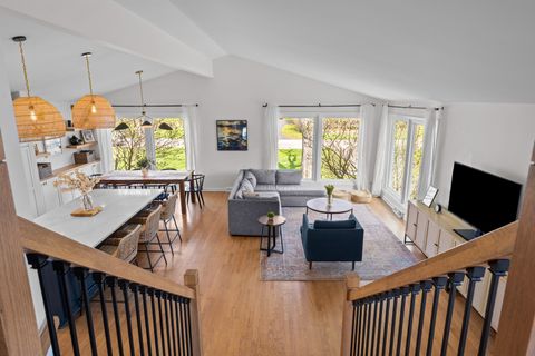 Tiny photo for 161 E Stone Avenue, Lake Forest, IL 60045 (MLS # 12619667)