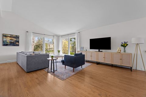 Tiny photo for 161 E Stone Avenue, Lake Forest, IL 60045 (MLS # 12619667)